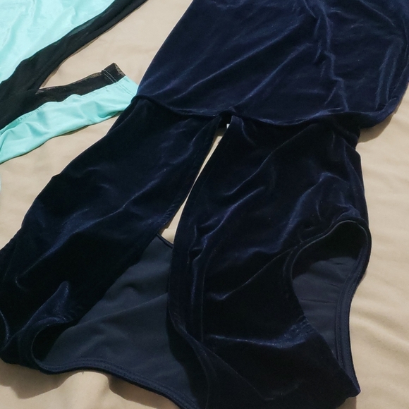 FASHION NOVA DRESSES - Picture 7 of 8